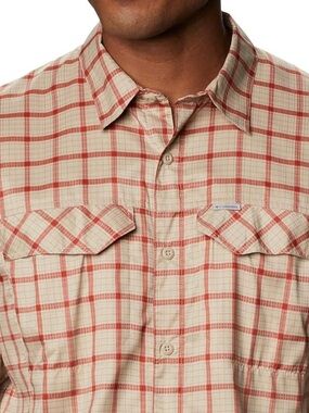 Columbia Mens Silver Ridge 2.0 Short Sleeve Button Up Plaid Omni-Shade, Size LT